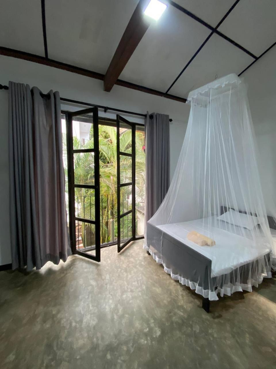 Pearl Villa Rooms And Hostel ウナワトゥナ エクステリア 写真