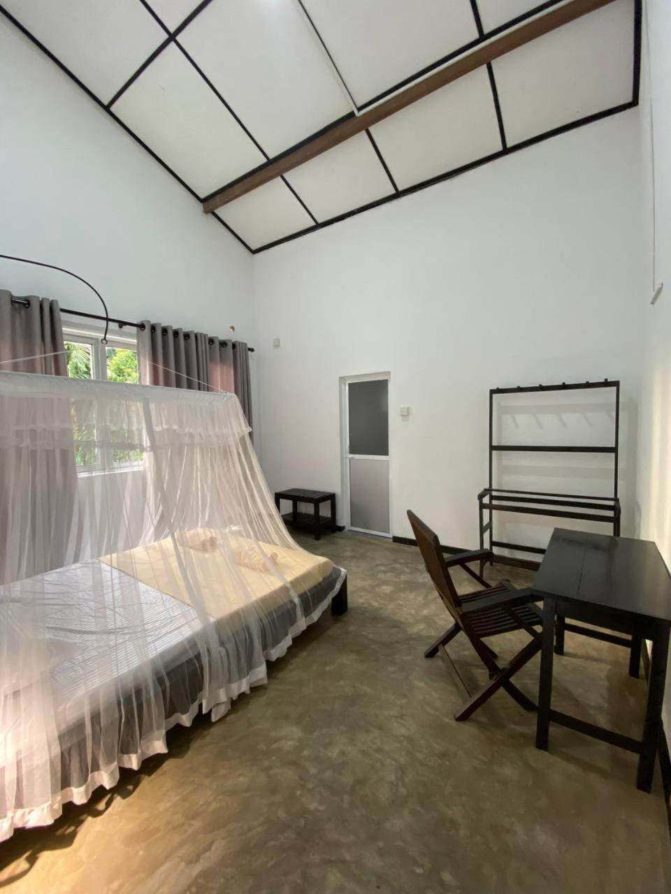 Pearl Villa Rooms And Hostel ウナワトゥナ エクステリア 写真