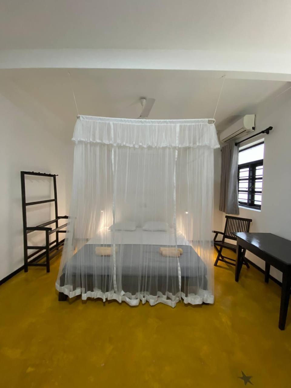 Pearl Villa Rooms And Hostel ウナワトゥナ エクステリア 写真