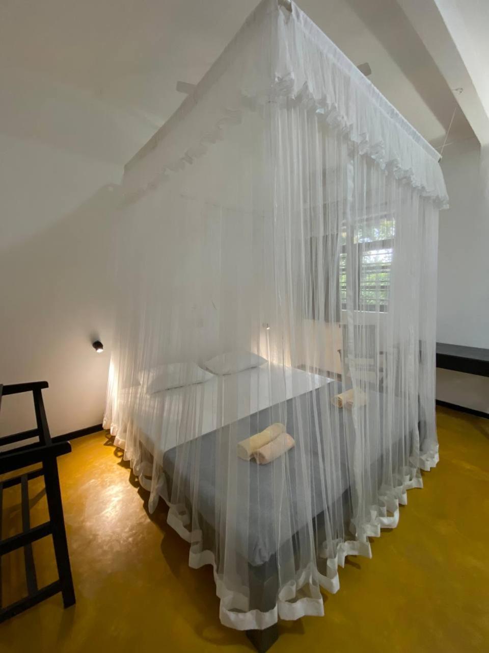 Pearl Villa Rooms And Hostel ウナワトゥナ エクステリア 写真