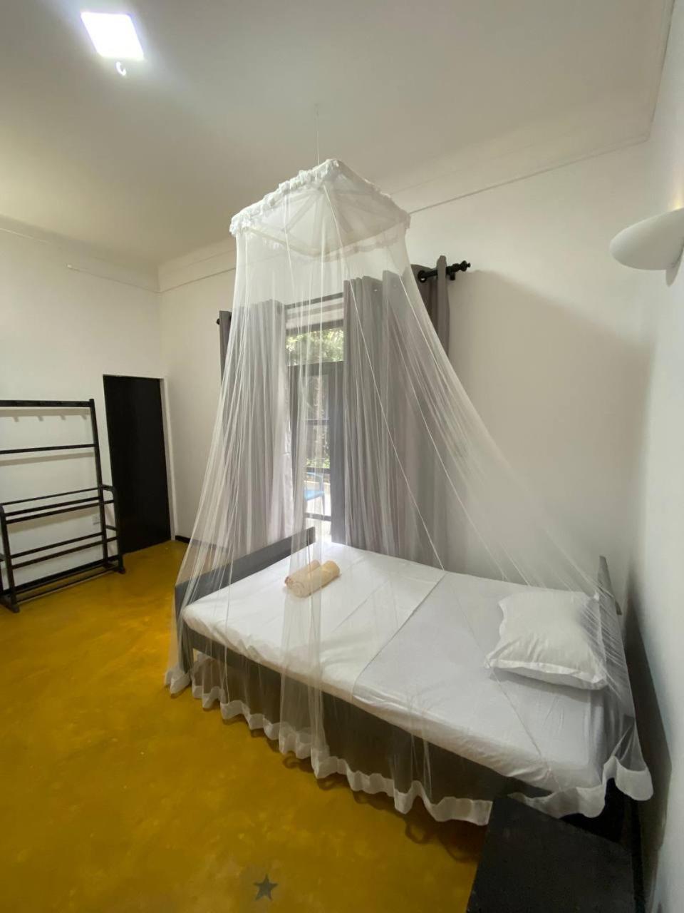 Pearl Villa Rooms And Hostel ウナワトゥナ エクステリア 写真