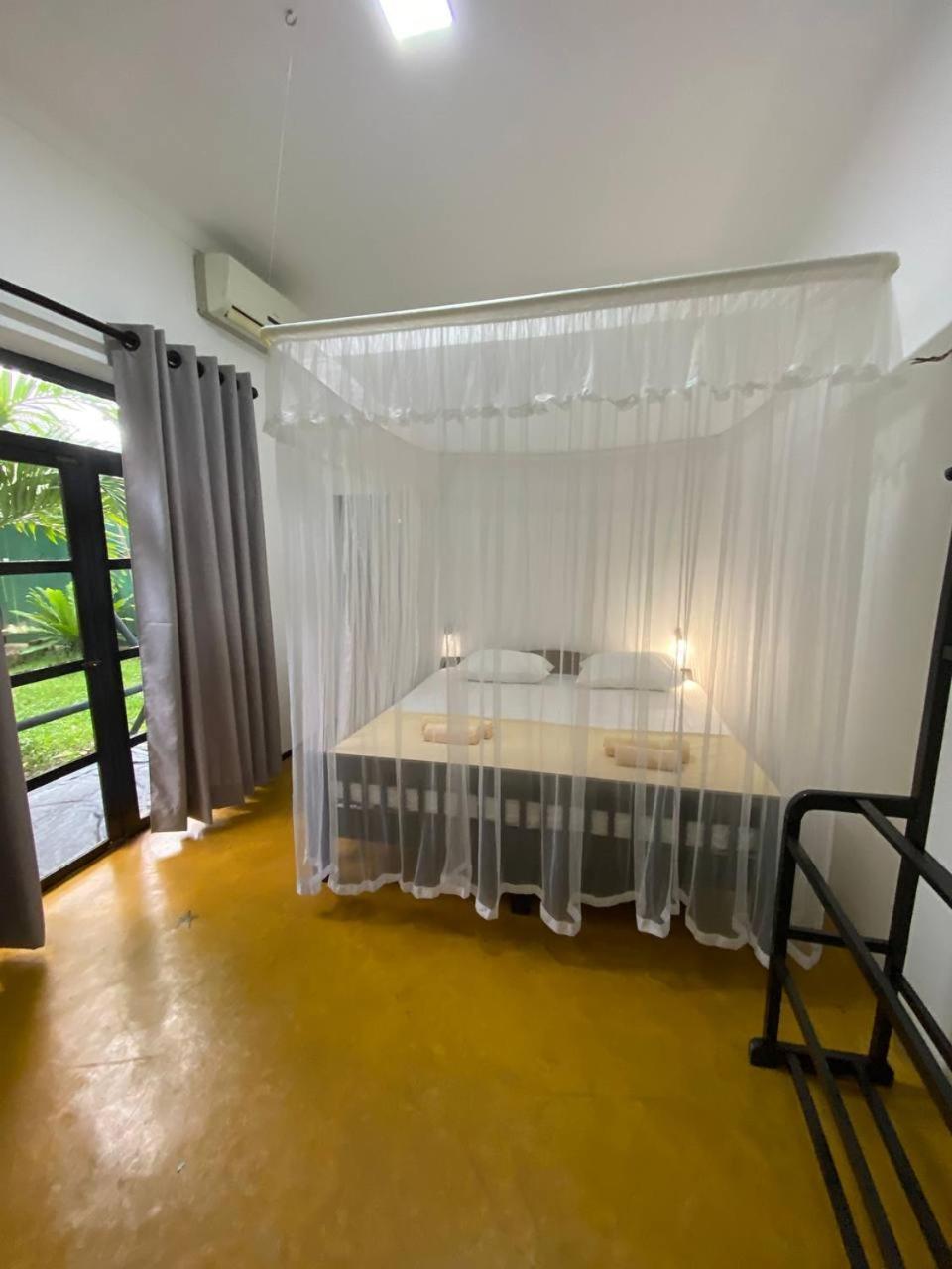 Pearl Villa Rooms And Hostel ウナワトゥナ エクステリア 写真